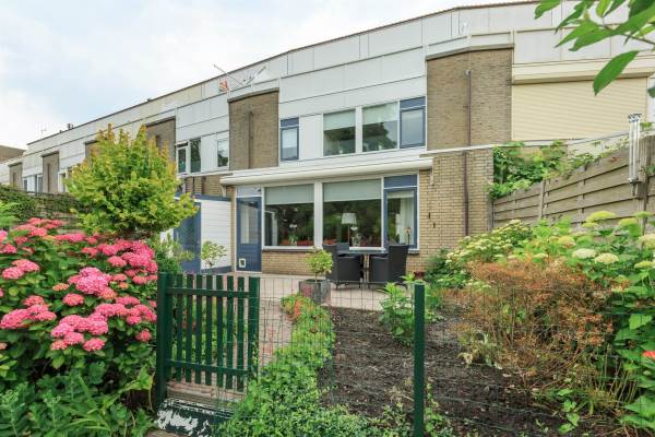 Woning Nagelkruidhof 28 Voorhout