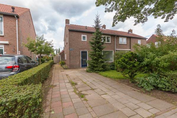 Woning Langstraat 1 Uitwijk