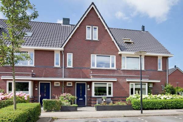 Woning Johanna van Woudelaan 50 Beverwijk