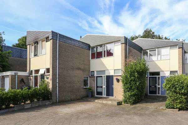 Woning Ten Oeverlaan 6 Groningen