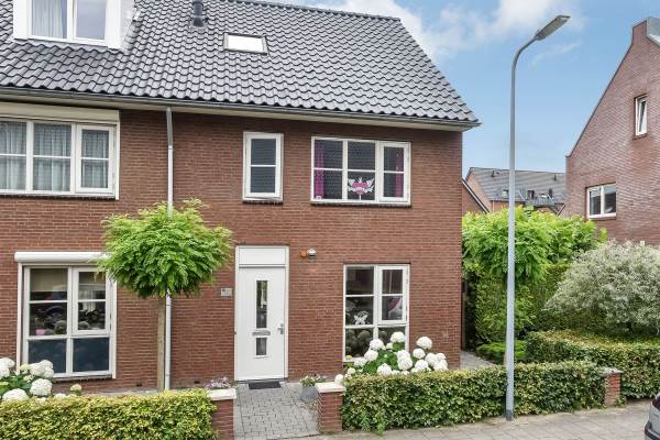 Woning Solidus 15 Elst