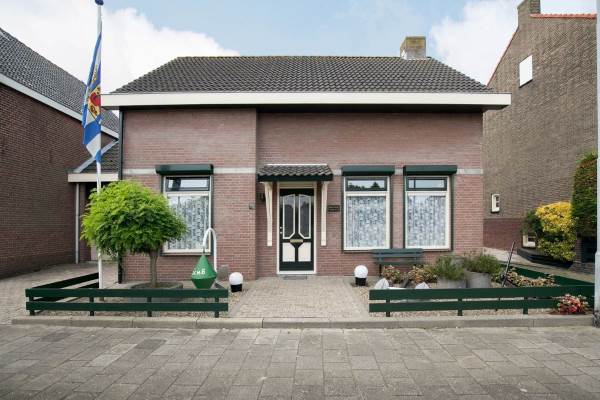 Woning Schoolstraat 6 Hansweert