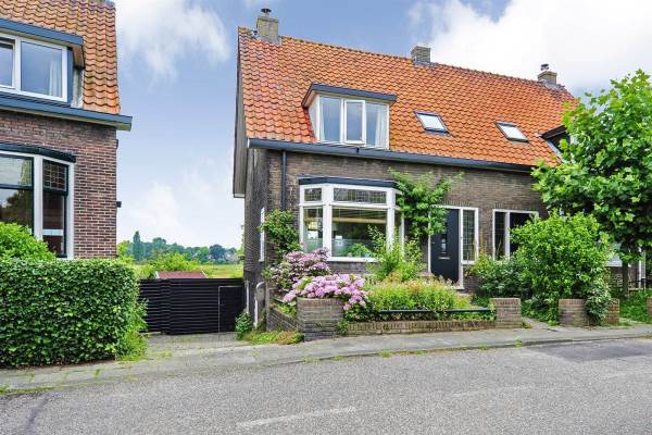 Woning Kadoelenweg 236 Amsterdam