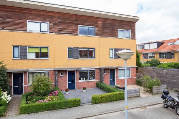 Woning Sandestein 3 Nieuw-Vennep