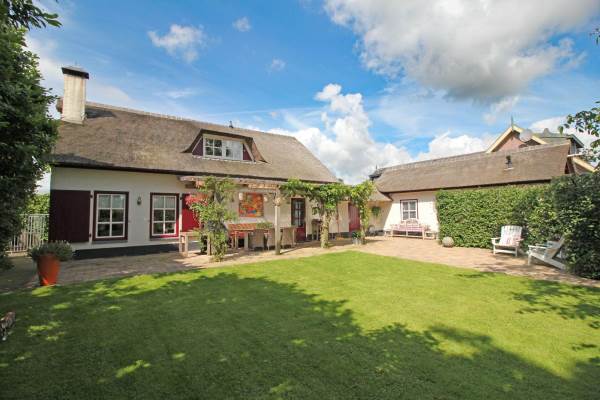 Woning Groenestraat 11 Wadenoijen