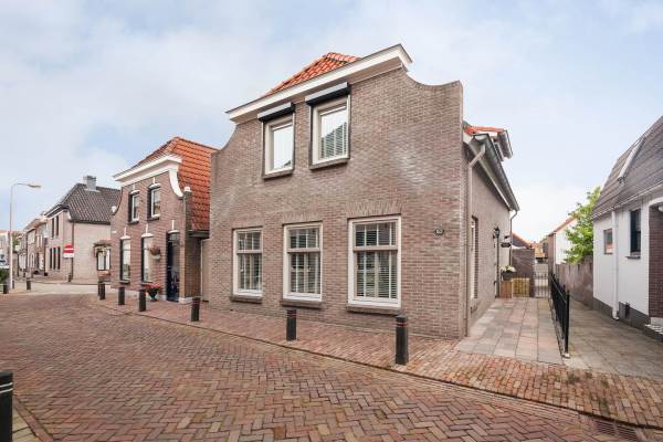 Woning Langestraat 153 Genemuiden