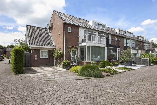 Woning Landmanshof 45 Hendrik-Ido-Ambacht