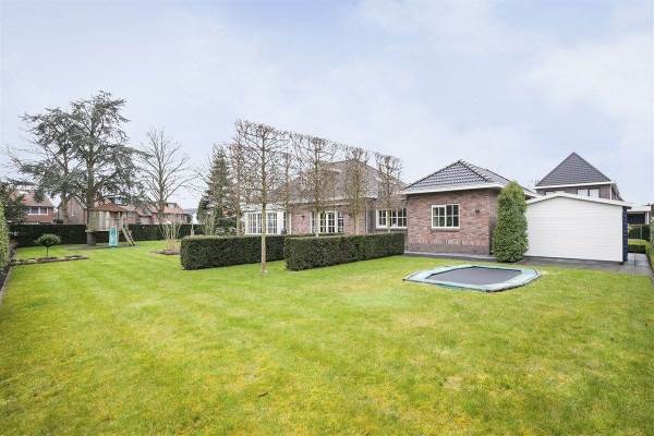 Woning Zwanebloem 39A Hendrik-Ido-Ambacht