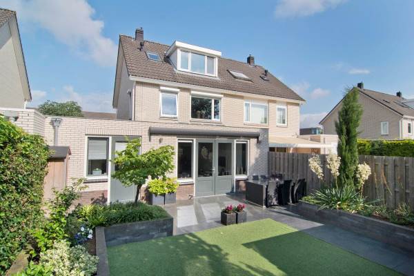 Woning Linnaeuslaan 26 Veenendaal