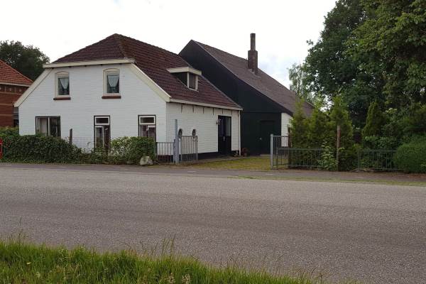 Woning Rijksweg 130 Hoogersmilde