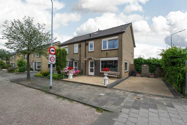 Woning De Heining 15 Zwanenburg