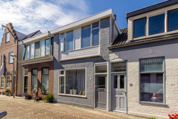 Woning Cornelis Evertsenstraat 11 Den Helder
