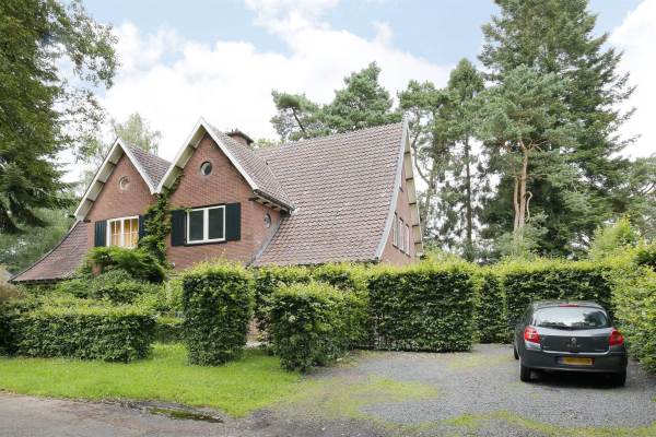 Woning Elzenlaan 2 Apeldoorn