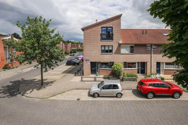 Woning Folkloreweg 69 Almere