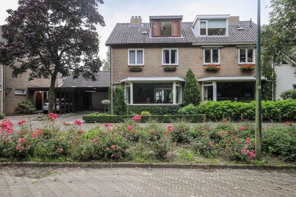 Woning Vincent van Goghlaan 30 Woerden