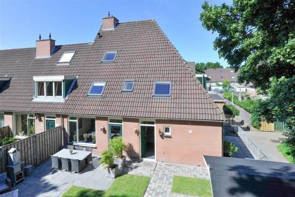 Woning Weegbree 44 Zwaag