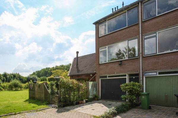 Woning De Beuk 18 Rhoon