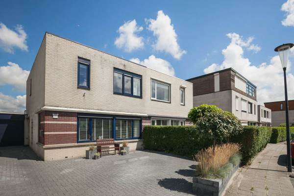 Woning A.C. op 't Landtplnts 43 Heerhugowaard