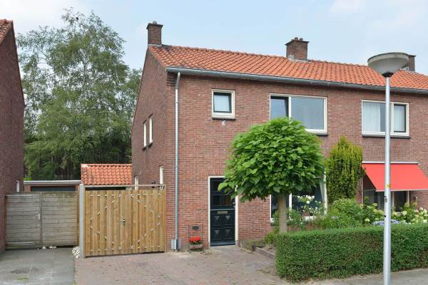 Woning Rengelinkstraat 12 Almelo