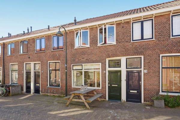 Woning Dirklangendwarsstraat 27 Delft