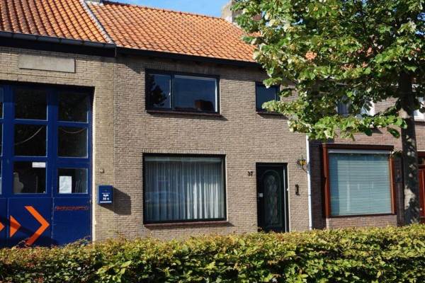 Woning Zuidzandsestraat 37 Oostburg
