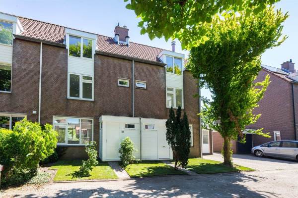 Woning Dekemastate 28 Huizen