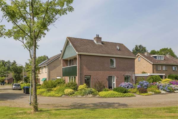 Woning Nijenrode 41 Roden