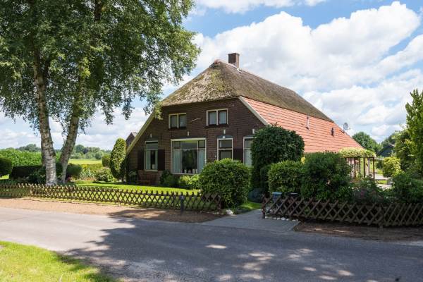 Woning Holterveldseweg 2. Hengelo (gld)