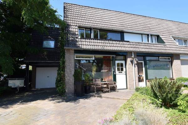 Woning Lavadijk 53 Roosendaal