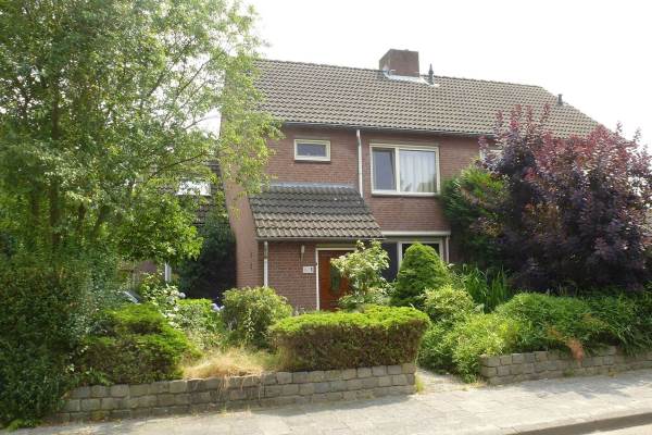 Woning Hoefakkers 1 Riel