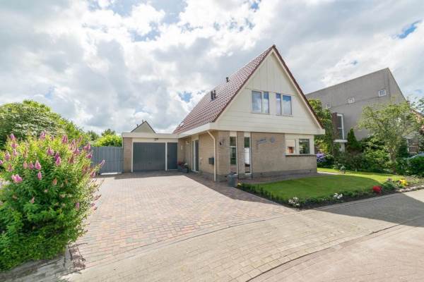 Woning Da. A.M.L. Frevelstraat 15 Dokkum