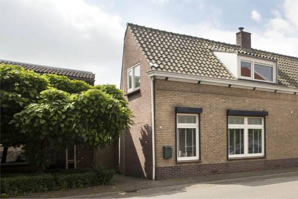 Woning Flierstraat 23 Lage Zwaluwe - Oozo.nl