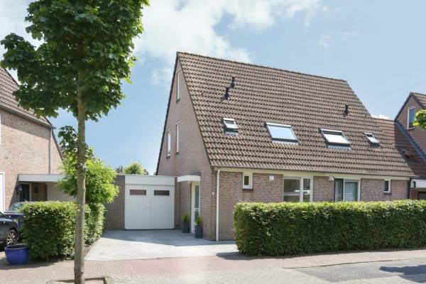 Woning Berendonk 8 Raamsdonksveer