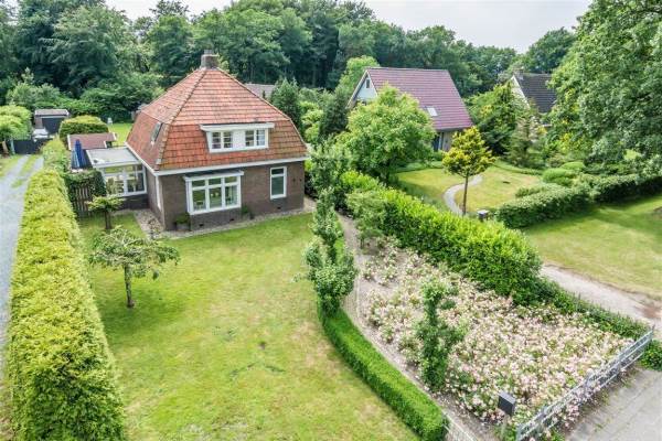 Woning Mientwei 11 Rijs