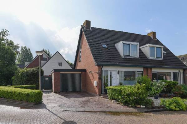 Woning de Slinke 16 Jirnsum