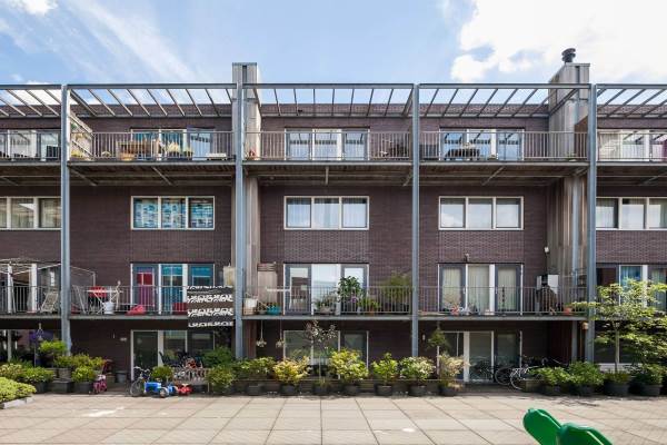 Woning Leeuwendalersweg 13C Amsterdam