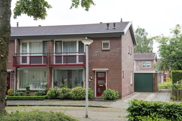 Woning Adriaen van Ostadestraat 47 Enschede