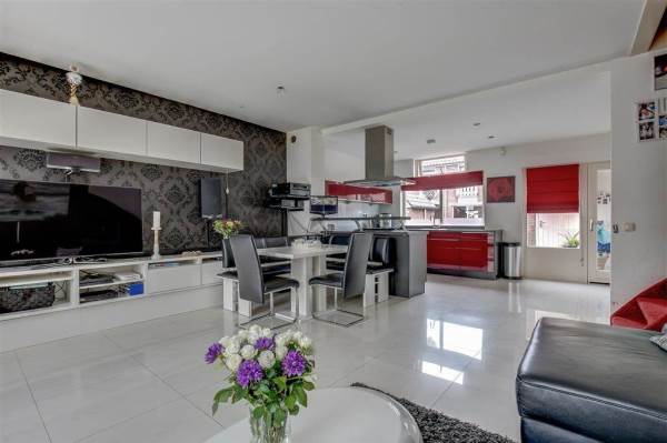 Woning Achterwerf 79 Almere