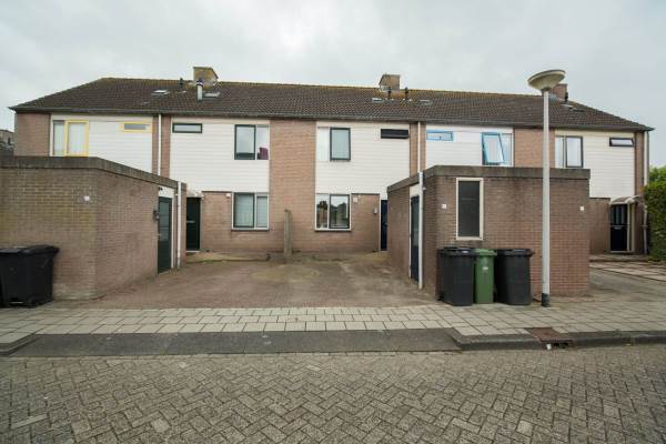 Woning J. Ingenhovenstraat 5 Spijkenisse