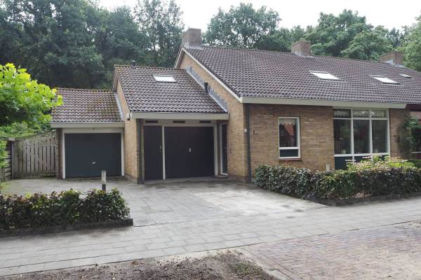 Woning Bremstraat 1a Nieuw-Roden