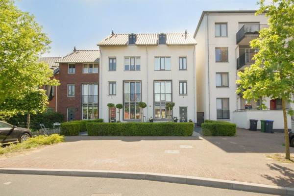 Woning IJsselmeerstraat 82 Huizen