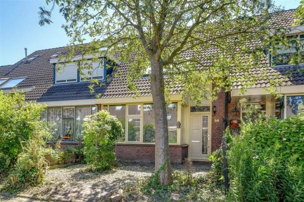 Woning Akkerwinde 95 Zwaag