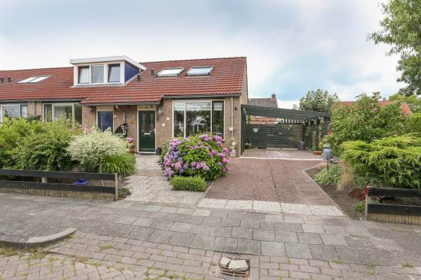 Woning De Nijstêd 7 Itens