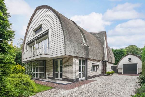 Woning Beukenlaan 2 Bergen (nh)
