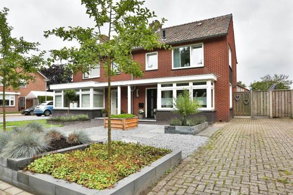 Woning Rembrandtplein 11 Nijverdal