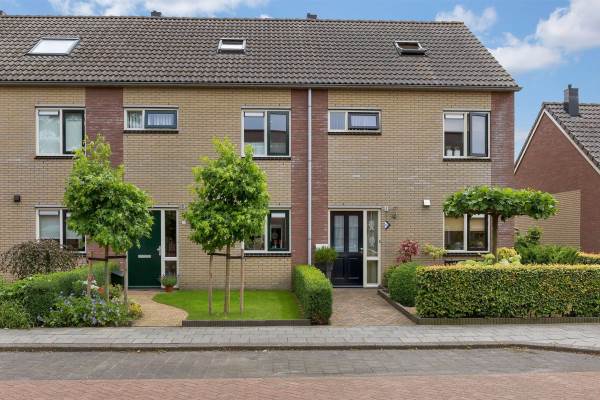 Woning Wouter van de Kampstraat 22 Nijkerkerveen