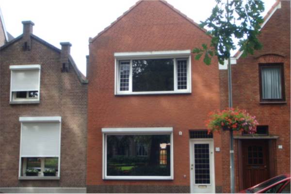 Woning Burgerhoutsestraat 13 Roosendaal