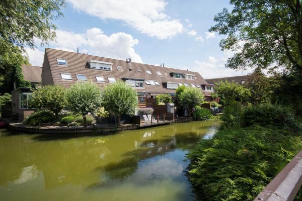 Woning Simon Vestdijk-erf 36 Dordrecht