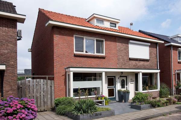 Woning Esdoornstraat 48 Enschede