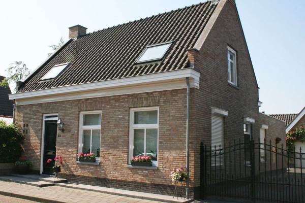 Woning Industriestraat 22 Lage Zwaluwe
